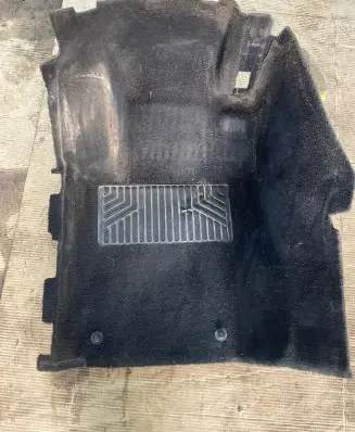 Mercedes-Benz ML W164 Front floor carpet liner a1646800340