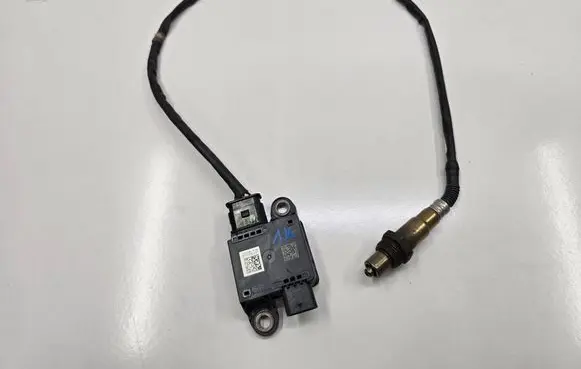 Volkswagen Crafter Lambda probe sensor 03N906261D