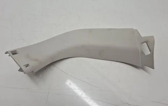 Ford Focus Tailgate/trunk side cover trim BM51N42907ABW BM51N42907A