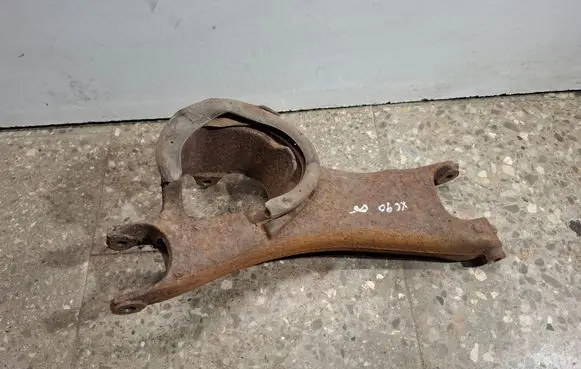 Volvo XC90 Rear upper control arm/wishbone 8666345