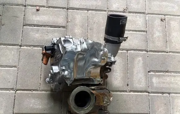 Mercedes-Benz C W206 Supercharger 922098 A1390902902