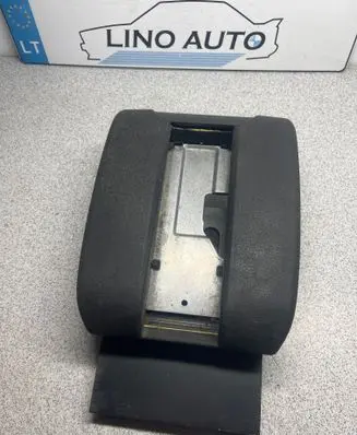 BMW 5 E39 Armrest 8213862