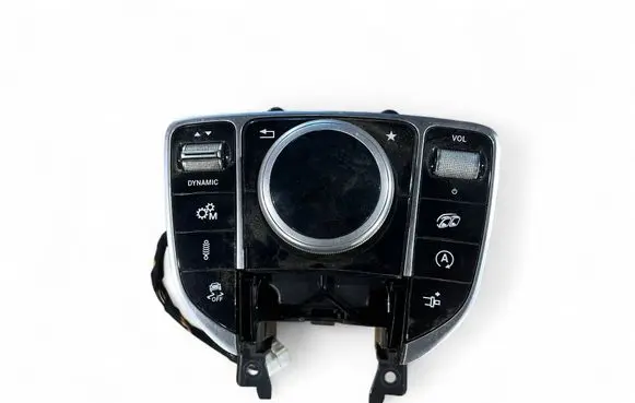 Mercedes-Benz C W205 Head unit multimedia control A2059005915 A2059015409 A2059020104