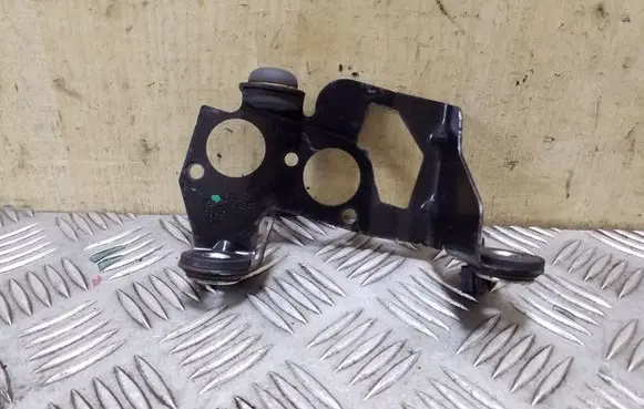 Volvo XC60 ABS pump bracket 6G9N2B389BB