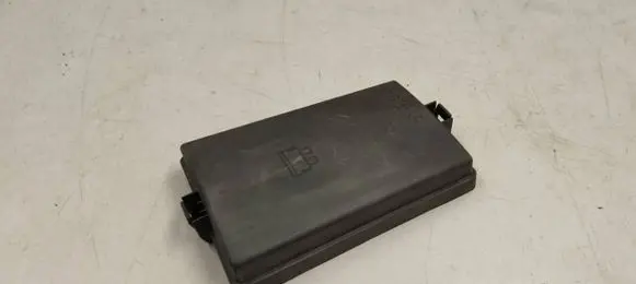 Seat Leon (5F) Fuse box cover 5q0937132a