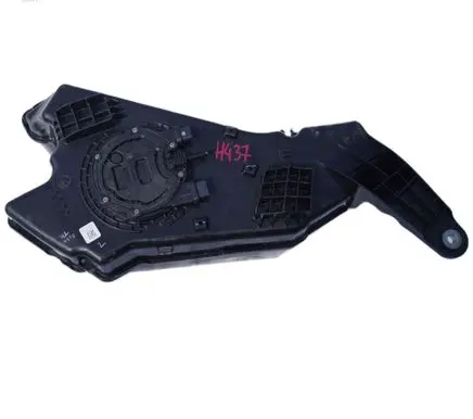 BMW X5 G05 AdBlue liquid reservoir 8740279