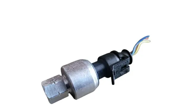 Air conditioning (A/C) pressure sensor