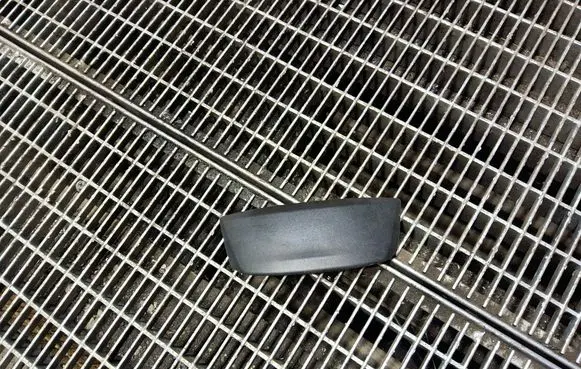 Toyota Aygo AB40 Tailgate trunk handle 690900H020