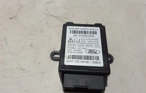 Ford Kuga II Light module LCM GJ5T13C148AD