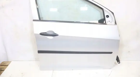 KIA Picanto Front door