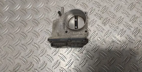 Toyota Auris E180 Throttle valve 220300T050