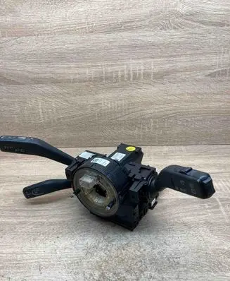 Volkswagen PASSAT B6 Wiper turn signal indicator stalk/switch 3C9953513C 3C0953549L