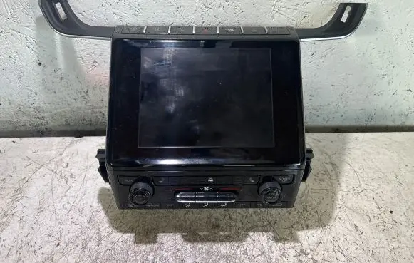Jeep Grand Cherokee WL Screen/display/small screen 68474163AG Z1AA2731X0868 QC00066A