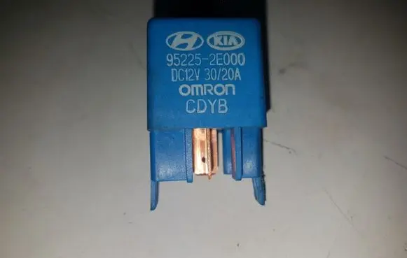 Hyundai Tucson LM Window wiper relay 952252E000