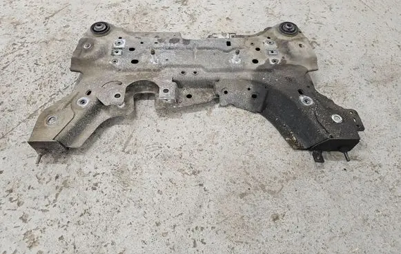 Renault Laguna III Front subframe