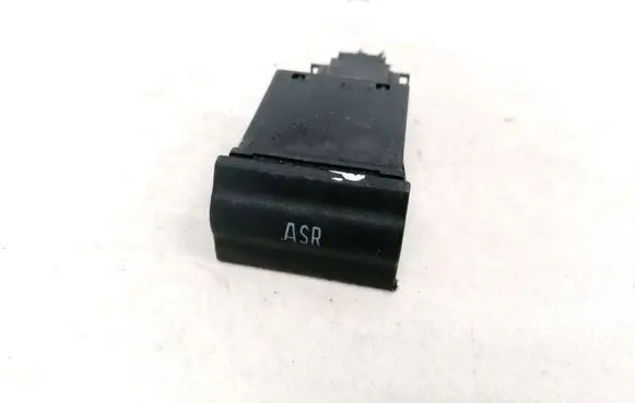 Traction control (ASR) switch