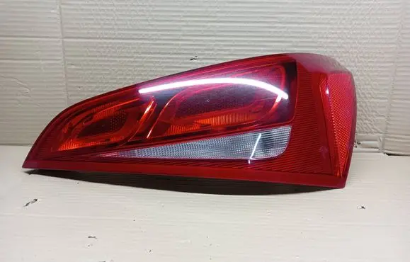Audi Q5 SQ5 Rear/tail lights 8R0945094