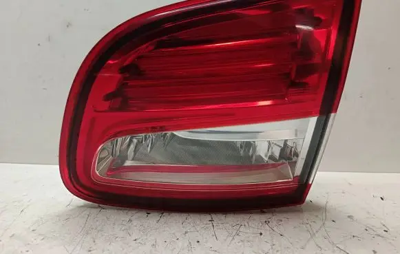 Citroen C4 Aircross Tailgate rear/tail lights 13237166 A045055