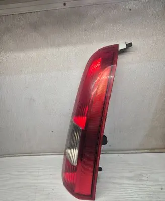 Volvo V70 Rear/tail lights 9154494