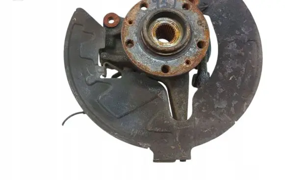 Peugeot 407 Front wheel hub spindle knuckle