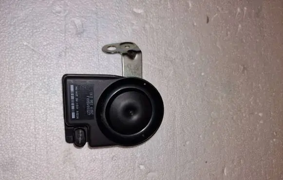 Porsche Macan (95B) Horn signal 95B961603
