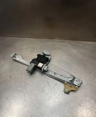 Renault Clio IV Front door window regulator with motor 128001102E 1280010920 00224