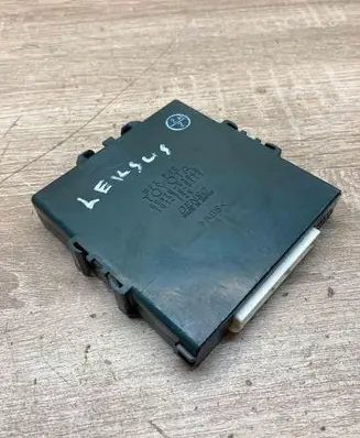 Lexus IS 220D-250-350 Parking PDC control unit/module 8967053040 1012380111