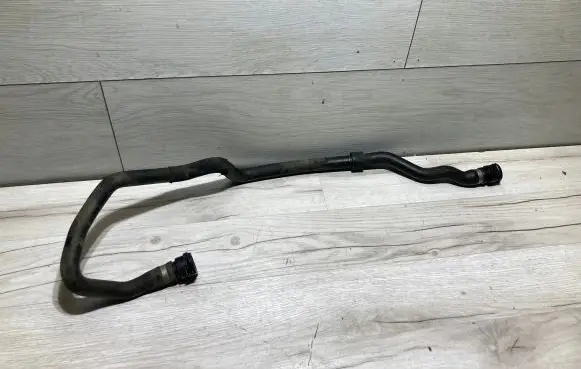 BMW 5 F10 F11 Engine coolant pipe/hose 7580963
