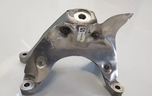 BMW X3M F97 Engine mount bracket
