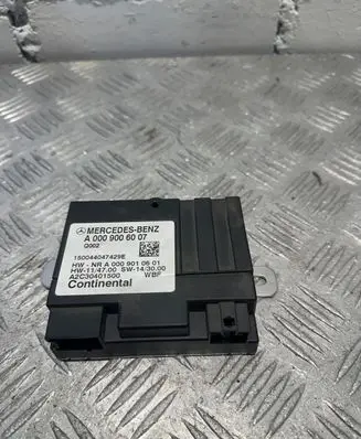 Mercedes-Benz S C217 Fuel injection pump control unit/module A0009006007