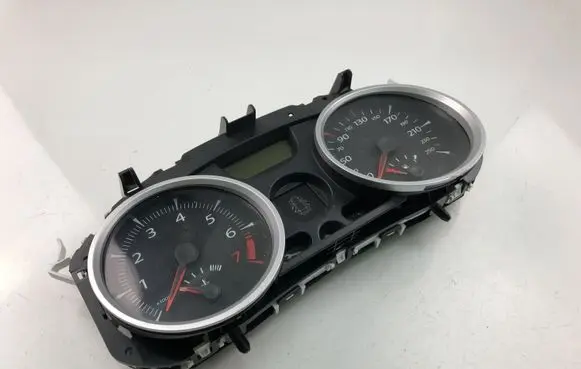 Renault Megane II Speedometer (instrument cluster) 8200793135