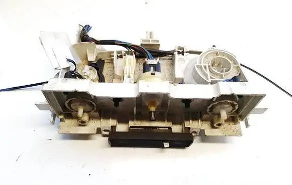 Fiat Punto (176) Climate control unit 100140600 1.001.406.0.0