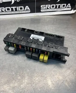 Mercedes-Benz E W211 Fuse module 2115454901 5DK00804725