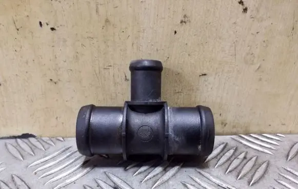 Volkswagen Sharan Engine coolant pipe/hose 323220