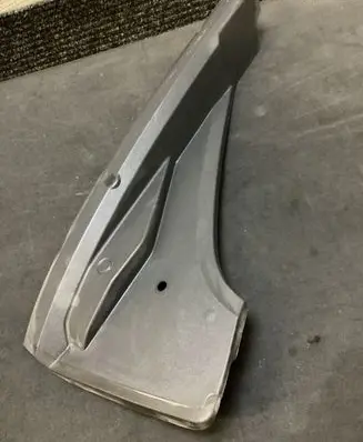 Audi Q8 Under headlight/headlamp trim 4M8805286A