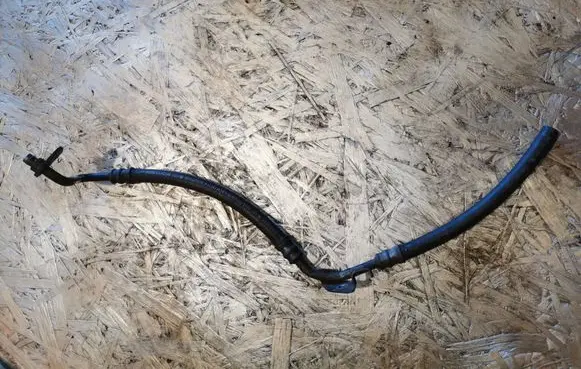 Power steering hose/pipe/line