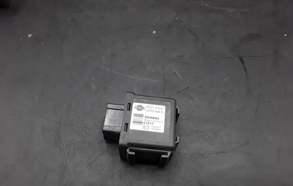 Nissan Pathfinder R51 Immobilizer control unit/module 5WK48647B 5WK48647 285912F000