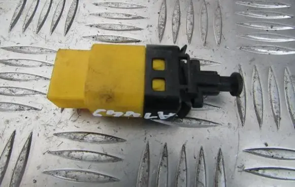Chevrolet Kalos Brake pedal sensor switch
