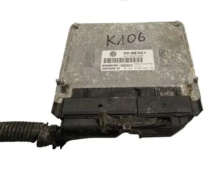 Volkswagen Polo IV 9N3 Engine control unit/module 03D906033F 3PG2509 5WP4029803