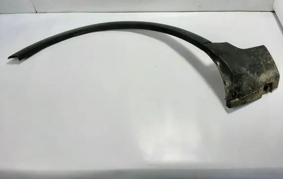Front arch trim