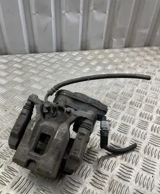 Toyota RAV 4 (XA50) Rear brake caliper ADV1CS
