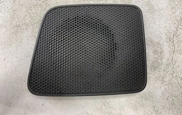 Nissan Pathfinder R51 Side speaker trim/cover 28176EB300 28176EB301