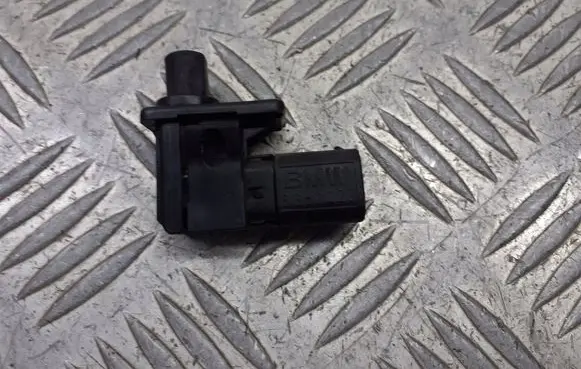 BMW 3 E46 Bonnet alarm switch sensor 8352229