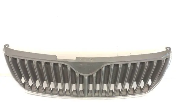 Skoda Superb B6 (3T) Front grill 3T0853668A