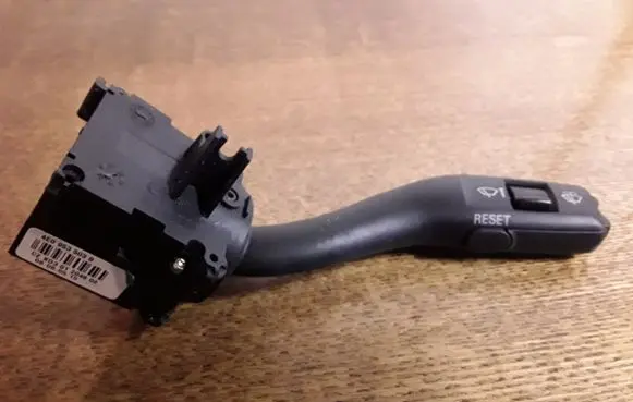 Audi A6 S6 C6 4F Wiper control stalk 4E0953503B CZK0301204602