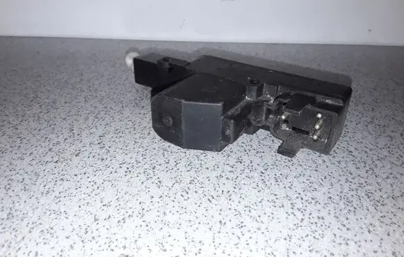BMW 5 E34 Tailgate boot lock/latch motor 1378396