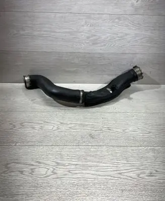 BMW X5 E70 Intercooler hose/pipe 7809834