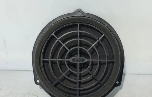 Audi A5 8T 8F Subwoofer speaker 8R0035411
