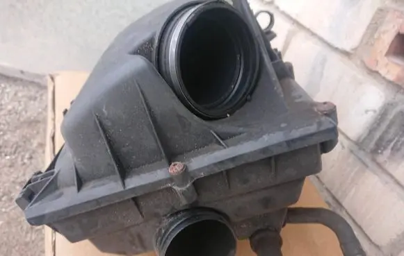 Opel Signum Air filter box