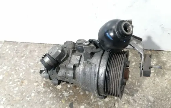 BMW 7 E65 E66 Power steering pump 6760073047 61289